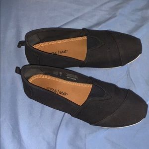 Navy blue slide on shoes